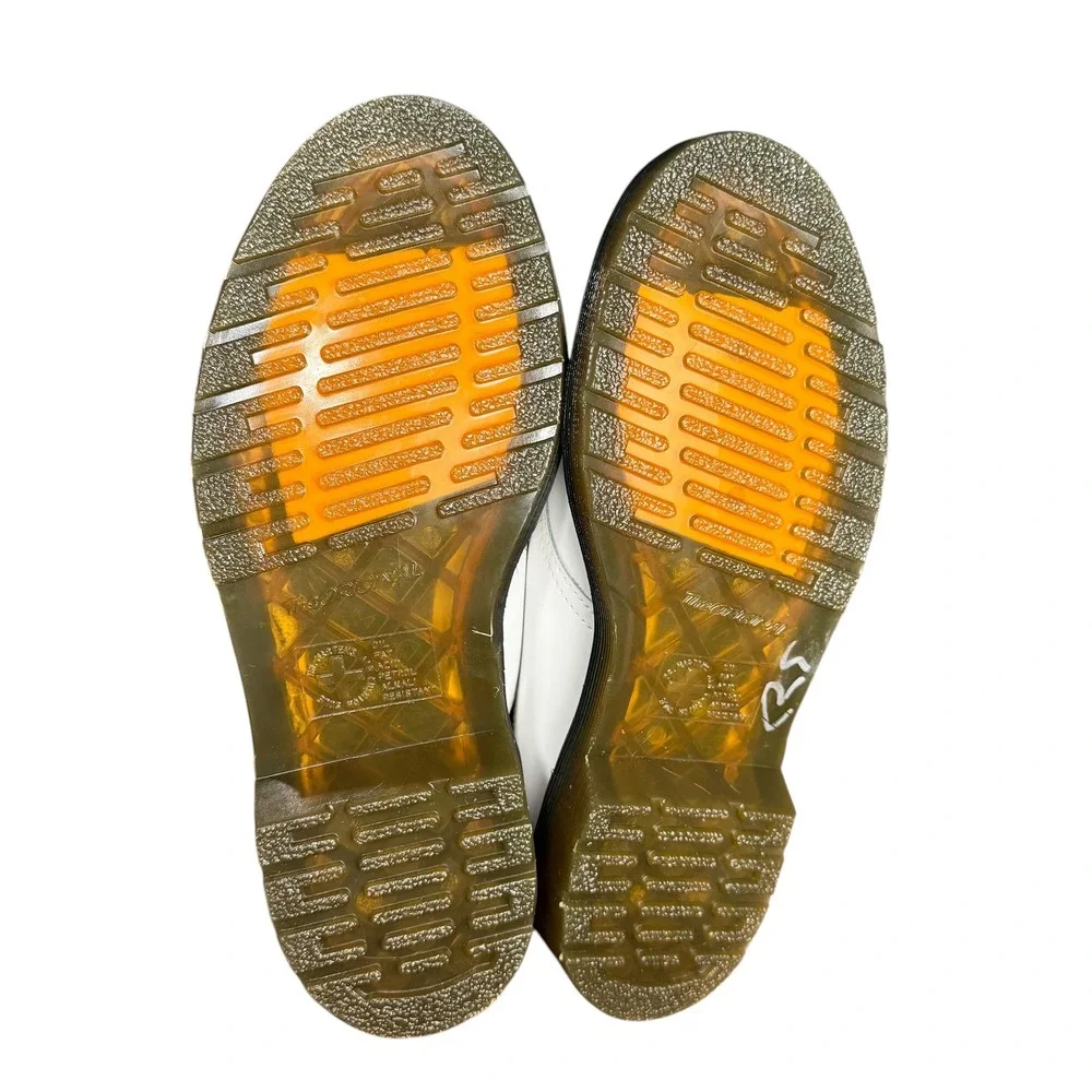 Dr. Martens classic dr